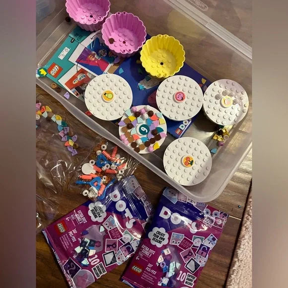 Huge lot of LEGO dots - Picture 2 of 5